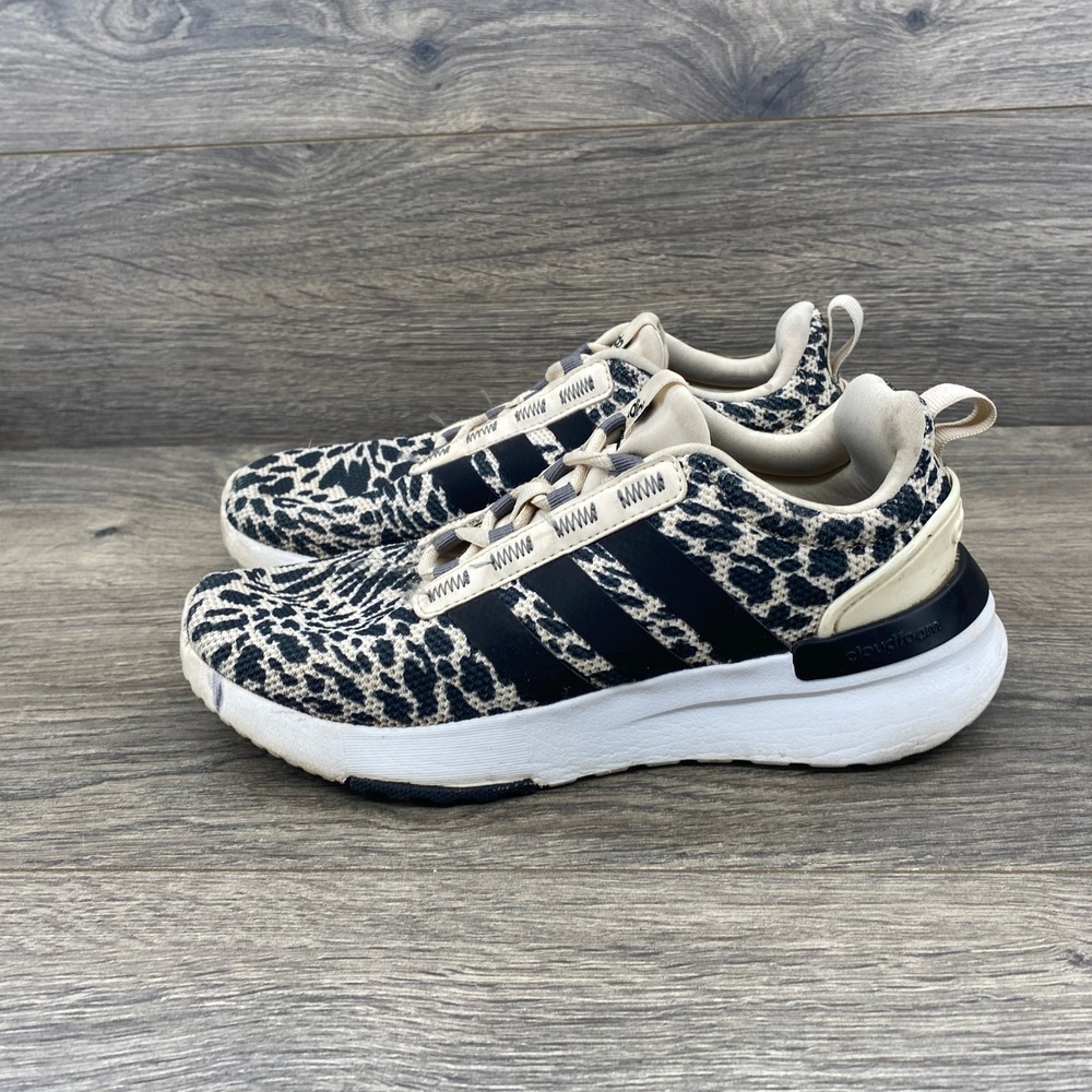 Adidas‎ Racer TR21 Leopard Print Athletic Running Shoes Kids Size 4 GZ4681